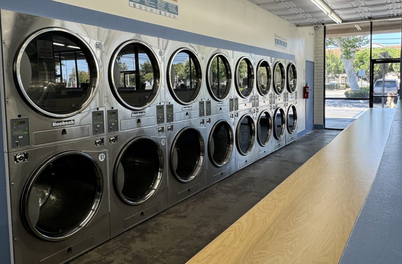 Cleanse & Renewal Laundry facility exterior at 1574 W 5th St Oxnard CA - newly remodeled laundromat with modern high-efficiency washers and dryers and comfortable seating